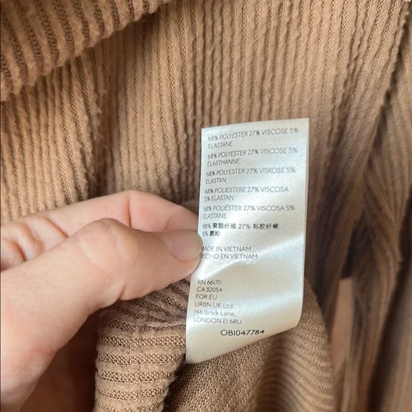 Free People Snowbunny Brown Ribbed Knit Off-the-Shoulder Sweater Top - Picture 10 of 10